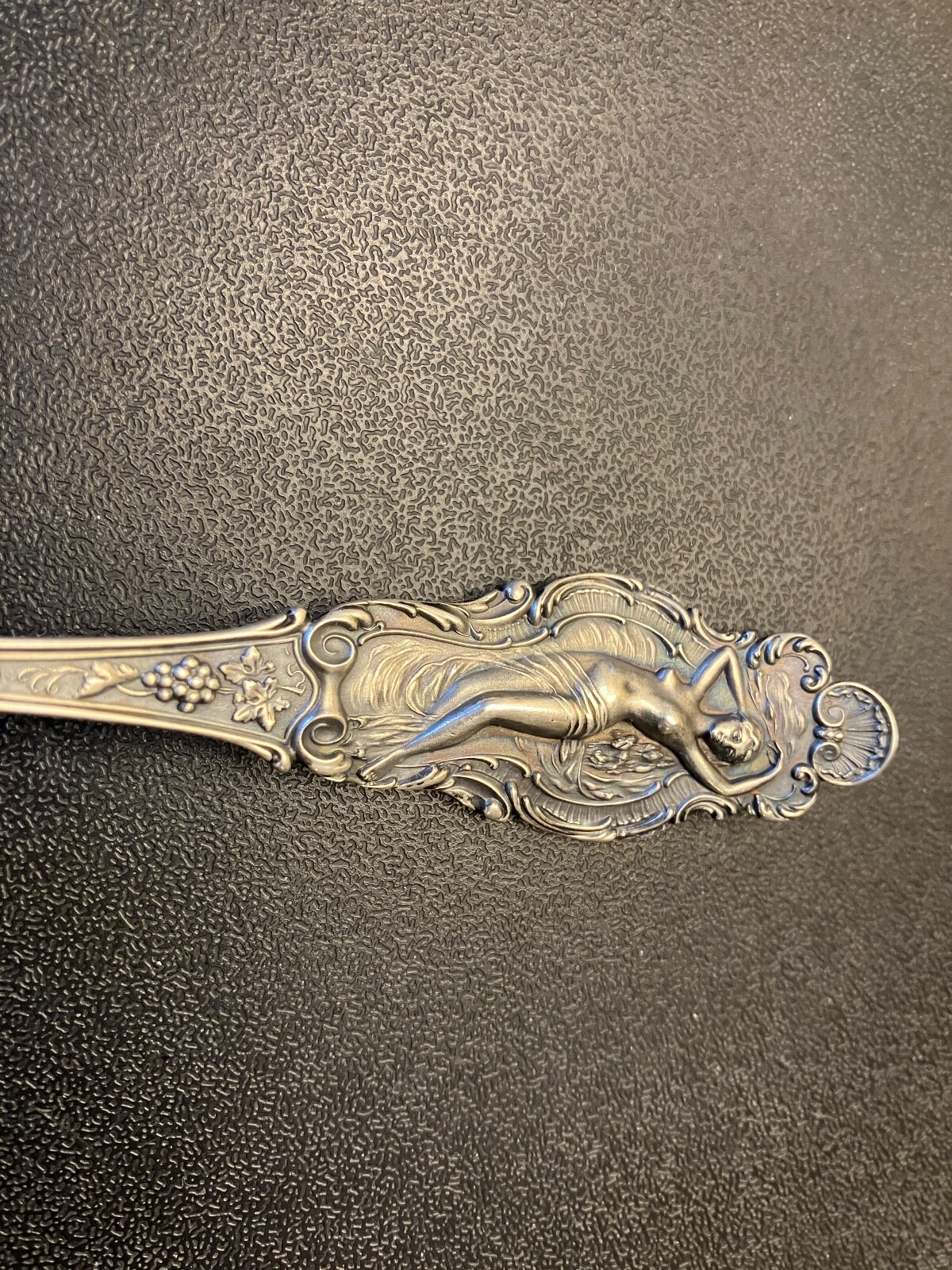 Picture 2 of 11