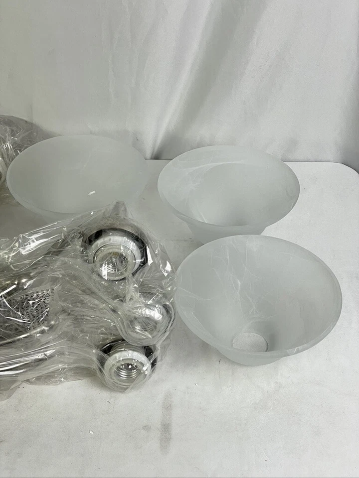 Lámpara de araña Woodbridge Lighting Anson 5 luces 12086-STN Foto 2 de 4