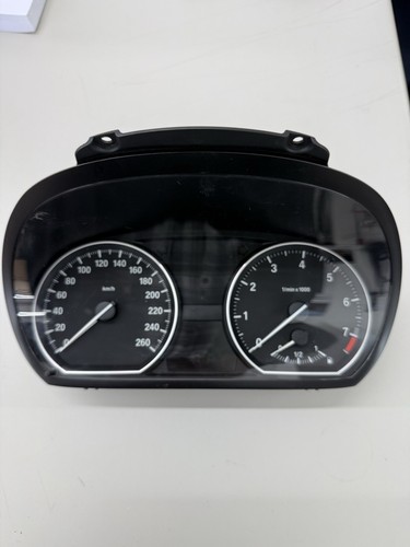 Armaturen Kombiinstrument 260 km/h BMW 1er E81 E82 E87 LCI E88 120i N43 Benziner