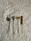 LOT OF 4 COSTUME JEWELRY STICK PINS IN VINTAGE BOX
