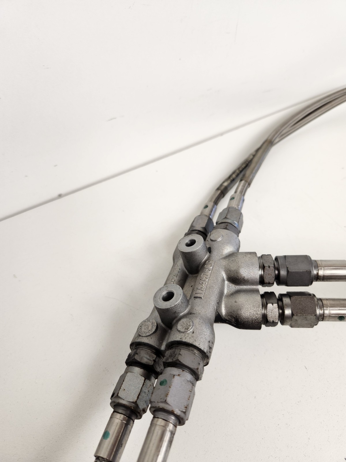 McLaren MP4-12C 2012-2014 Rear Fuel line
