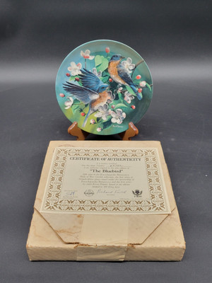 Vintage 1986 Knowles  THE BLUEBIRD Kevin Daniel Ltd Edition Plate W/ Box & COA