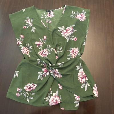Moa Moa Green Floral V-neckline Short Sleeve Blouse Sz M