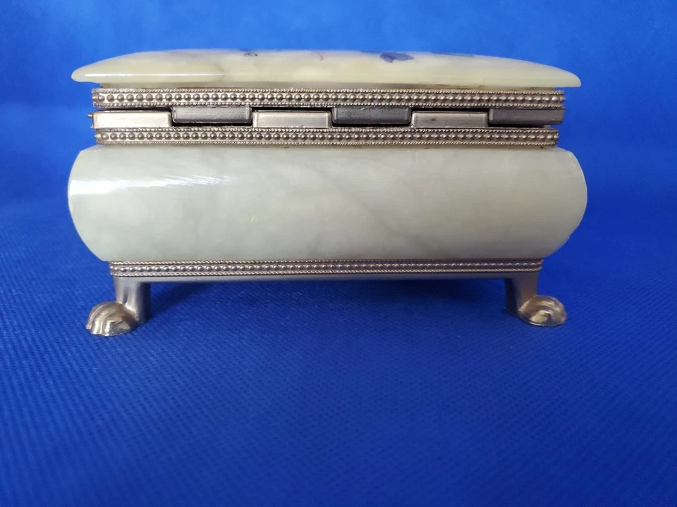 Boîte à bijoux ancienne en pierre (onyx/albâtre), décor floral - Photo 4/4