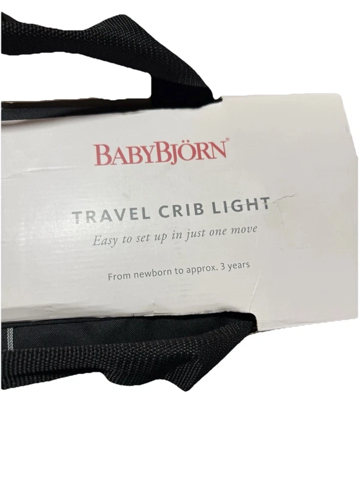 Berço de Viagem Baby Björn Pacote Play Preto/Prata, Tamanho Único, Leve Portátil - Imagem 2 de 4