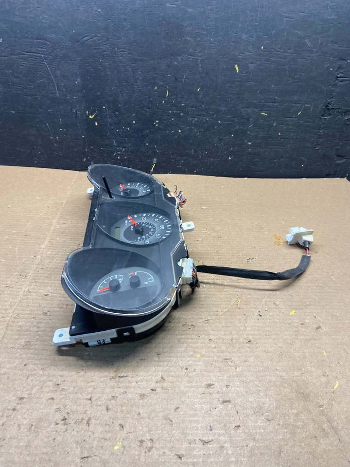 Instrumento velocímetro Nissan Pathfinder Xterra Cluster 2002-2004 OEM Q9717 DG Foto 4 de 4