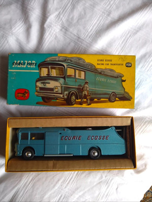CORGI TOYS 1126 ECURIE ECOSSE RACING CAR TRANSPORTER WITH AND