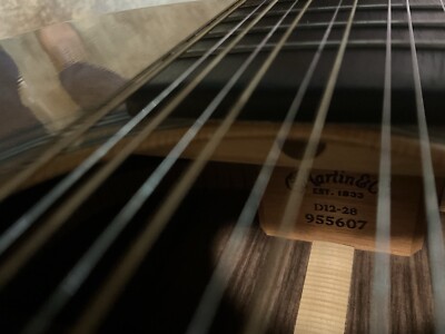 Martin D12-28 acoustic guitar mint condition USA 2002 hard case