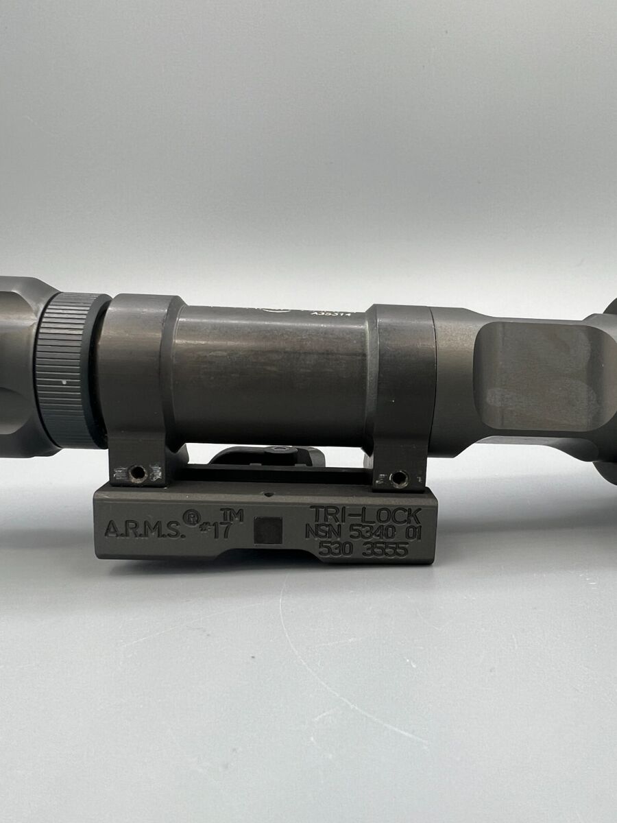 SureFire Millenmium Tactic Light for MK18 Built ARMS 17 Tri SureFire Millenmium Tactic Light for MK18 Built ARMS 17 Tri