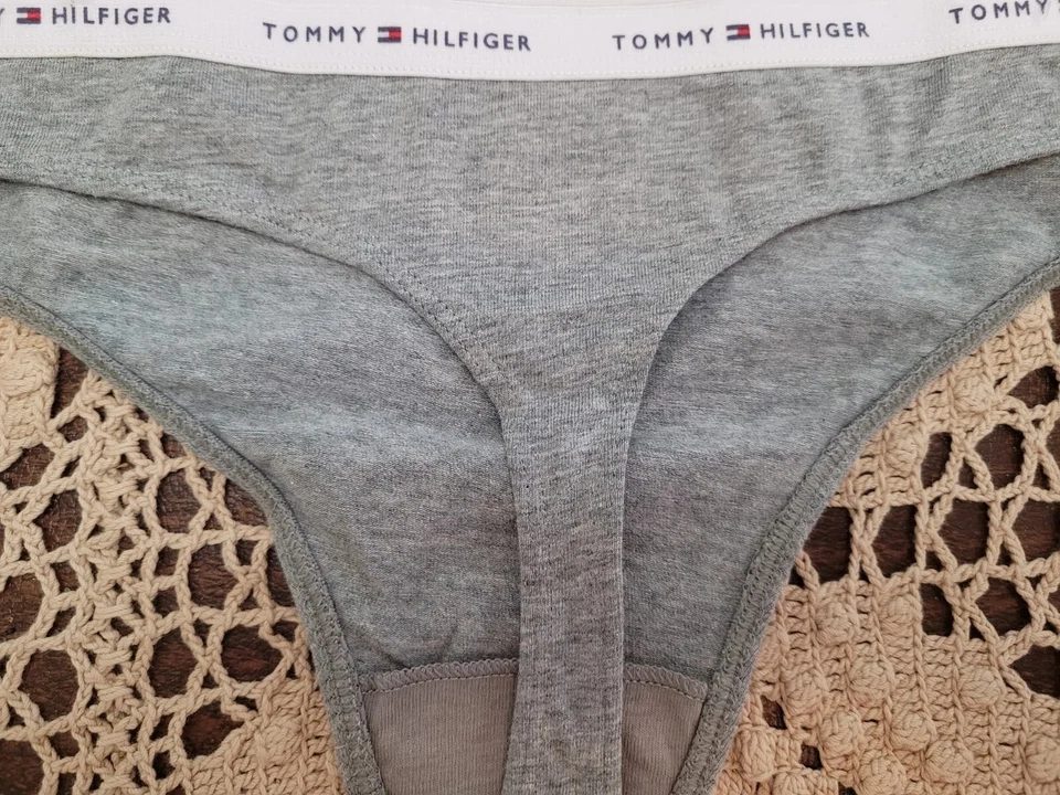 Tanga Tommy Hilfiger SeXy Gris Logo Laserbond Talla Grande Nueva con Etiquetas Foto 4 de 4