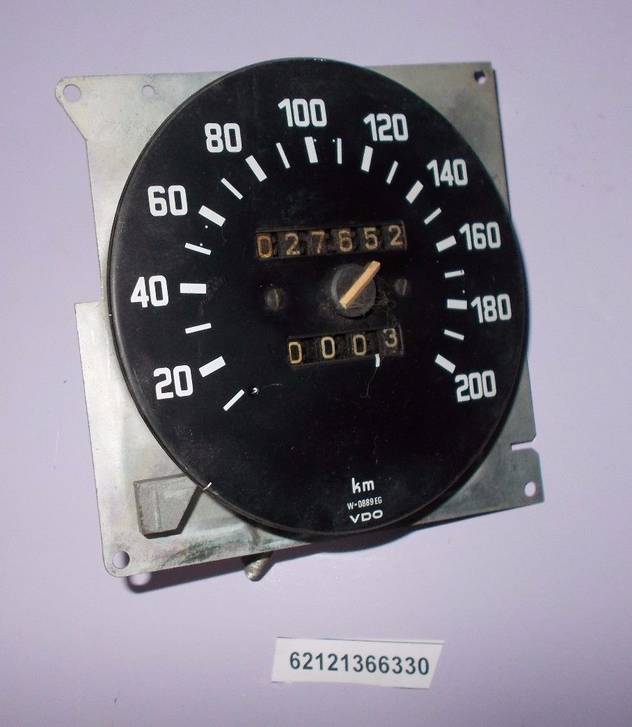 NEW GENUINE BMW 62121366330 SPEEDOMETER E21 | eBay