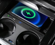 New Vehicle Car Wireless Phone Fast Charger 12V 15W for BMW 2018-2024 X3 ix3 X4