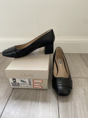 Clarks Ladies Chinaberry Sky Black Leather Moc Croc Shoes UK