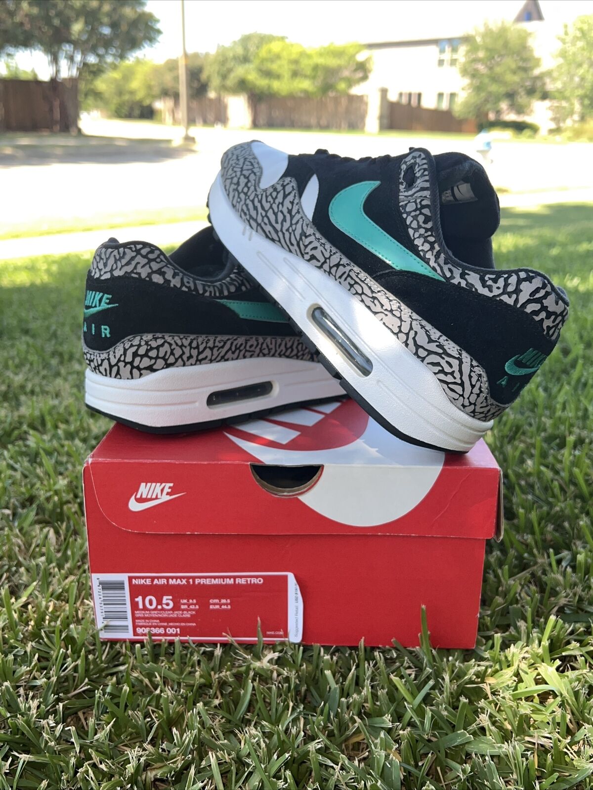 Sin cabeza Derecho tonto Men's Nike Air Max 1 Retro Atmos Elephant Size 10.5 2017 908366-001 Lace  Locks | eBay