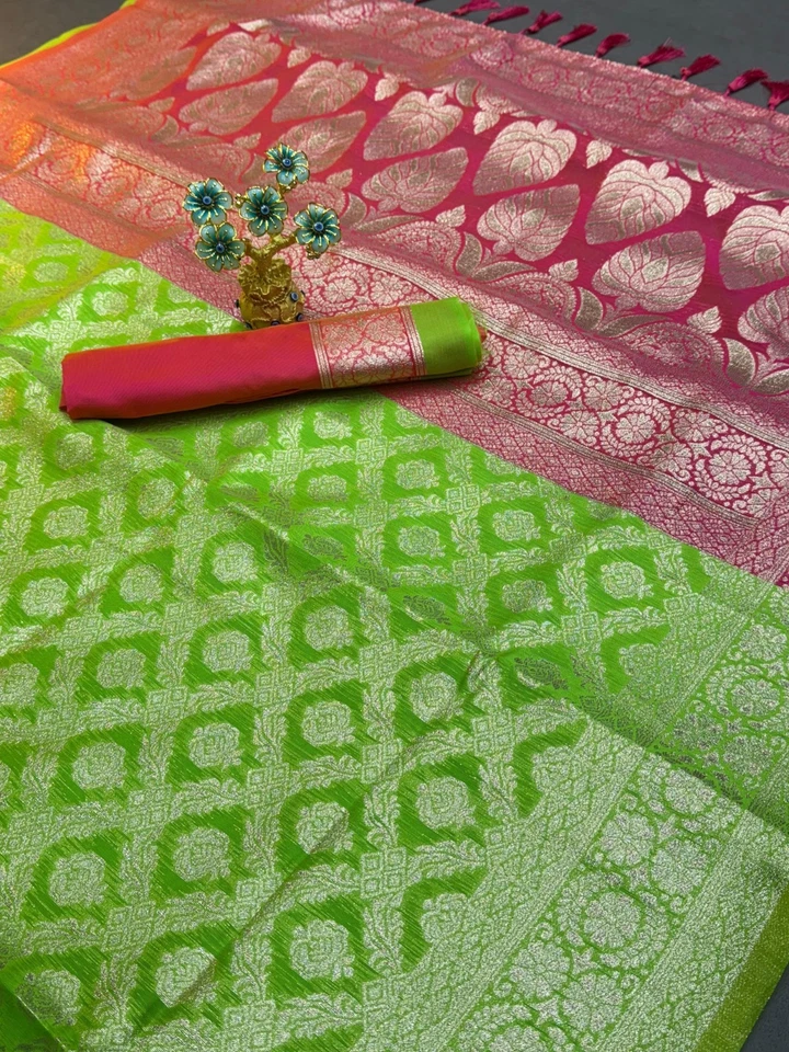 Perrot Saree Bollywood Wedding New Design, Customized Blouse Design Party Saree - Image 2 of 2