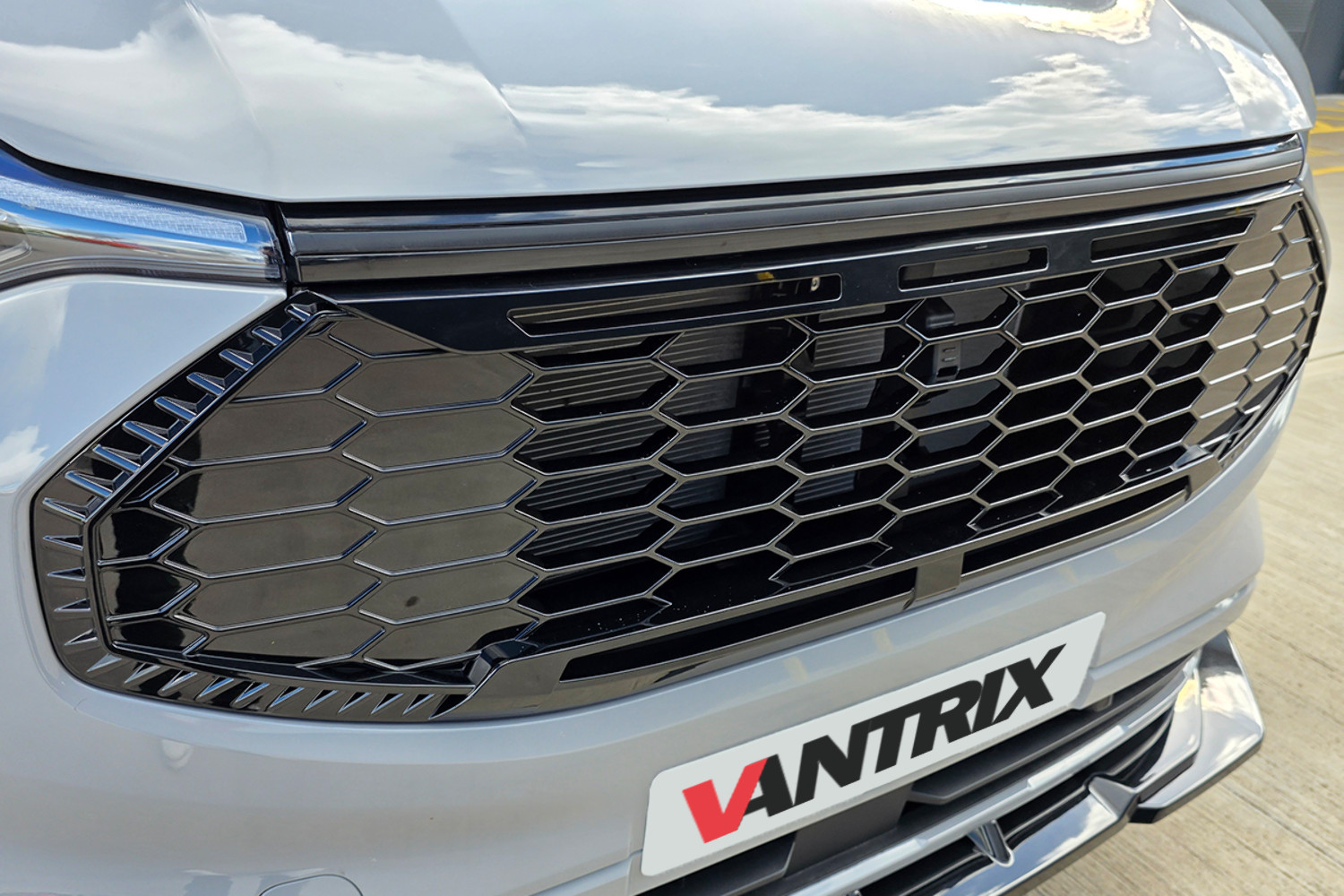 To Fit Ford Transit Custom 2024+ Front Grille - Raptor Style - Gloss Black