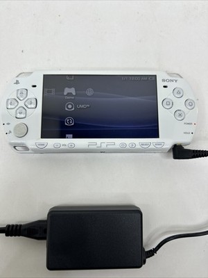 PlayStation PSP PCH-2001 Handheld Plus Charger And Bonus Game Included