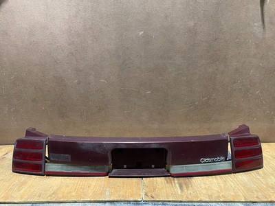 1991 to 1996 Oldsmobile Cutlass Ciera Left+Right Tail Lights V9605 PS