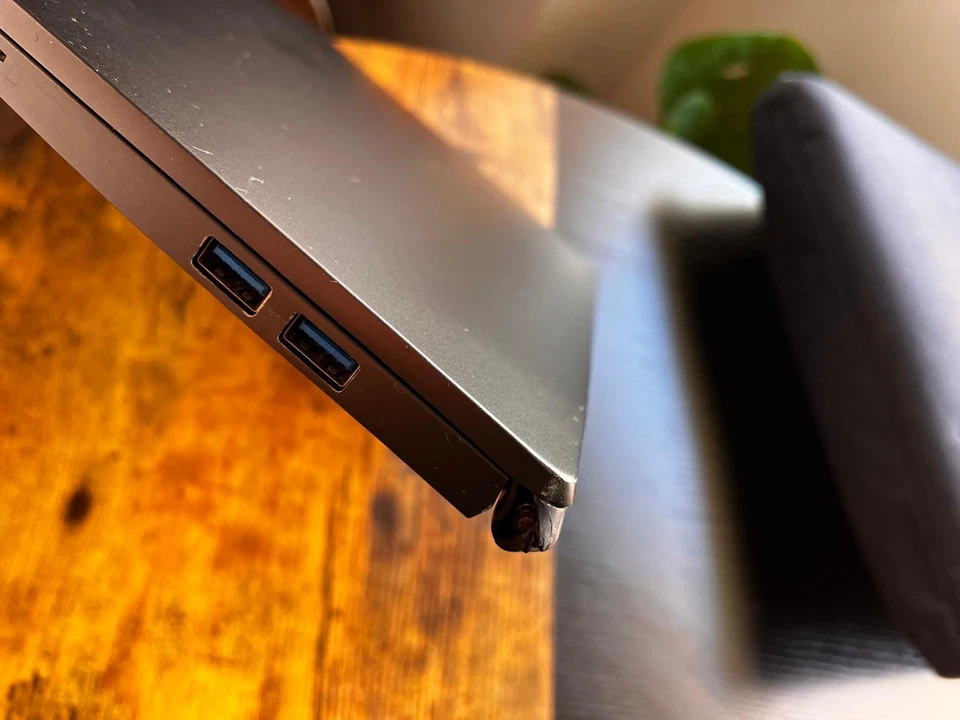 Notebook MSI Modern 15 A11ML-458XIT - Immagine 2 di 3