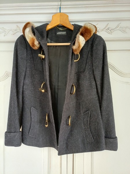 Wolljacke Damen kurz mit Kapuze mit Pelz Lodenfrey 