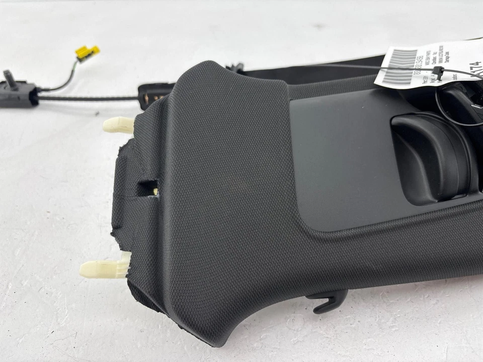 Audi Q3 2015-2018 retractor de cinturón de seguridad delantero izquierdo fabricante de equipos originales Foto 3 de 4