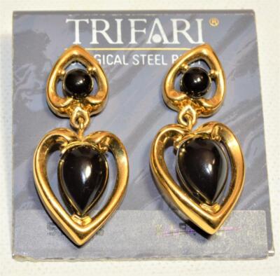 NWT Signiert TRIFARI TM Goldtone Tropfen Ohrringe Mit Schwarzem Cabochon
