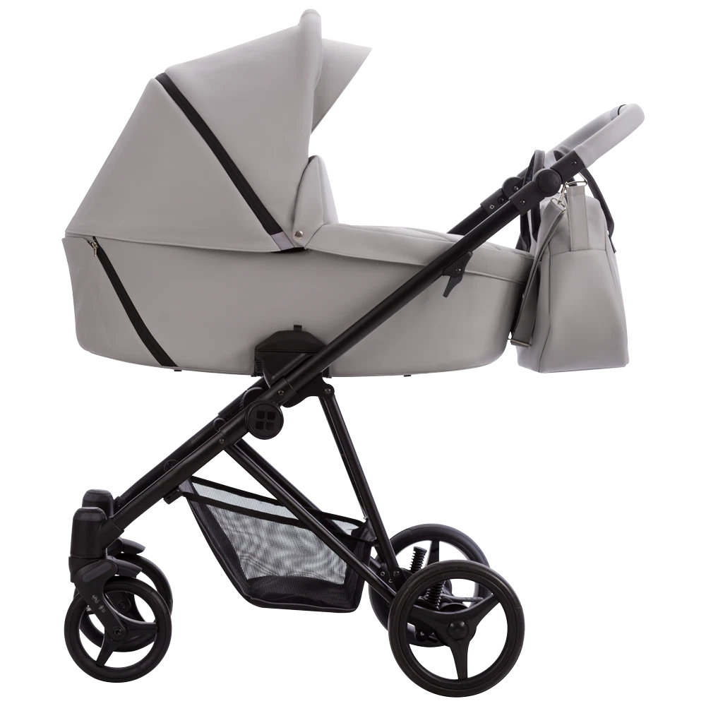 5901497105177 Pushchair YODDI - PRO 02/CZM/SILVER BEBETTO