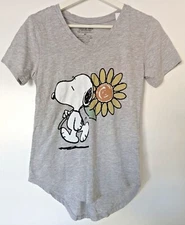 WOMENS SNOOPY PEANUTS T-SHIRT GRAPHIC TEE BRAND NEW OFFICIALLY LICENSED
