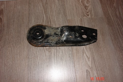 Halter hinten rechtsAudi A6 4F Quattro Stütze Hinterachse Hilfrahmen 4F0505220B