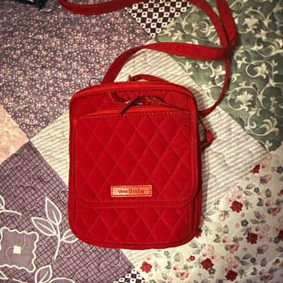 Vera Bradley Red Quilted Crossbody Bag Zip & Magnetic Closure 4 pockets
