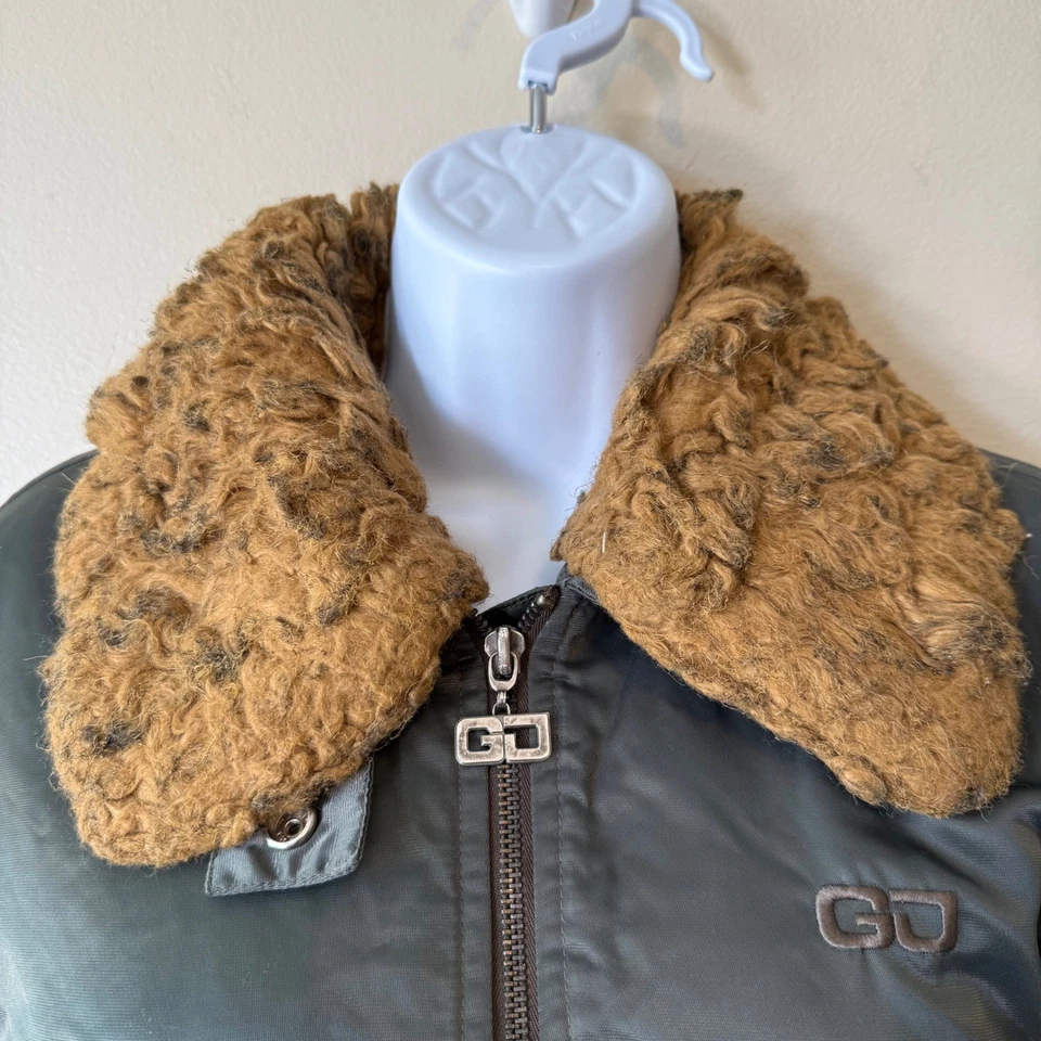 Guess Auténtica Chaqueta Bomber Cuello de Piel Verde Oliva Retro De Colección Mujer Mediana Foto 3 de 4