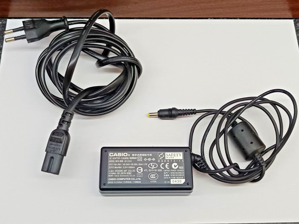 Plug power supply original Casio AD-C51G 5.3V 650mA 02-2679-9582 4mm hollow plug