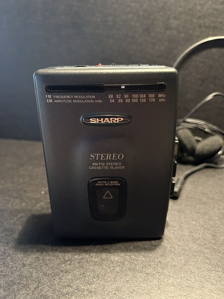 Sharp JC-190 Portable Stereo Cassette AM/FM Radio Player W Sharp JC-190 Portable Stereo Cassette AM/FM Radio Player W