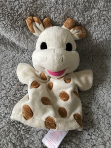 sophie the giraffe soft toy