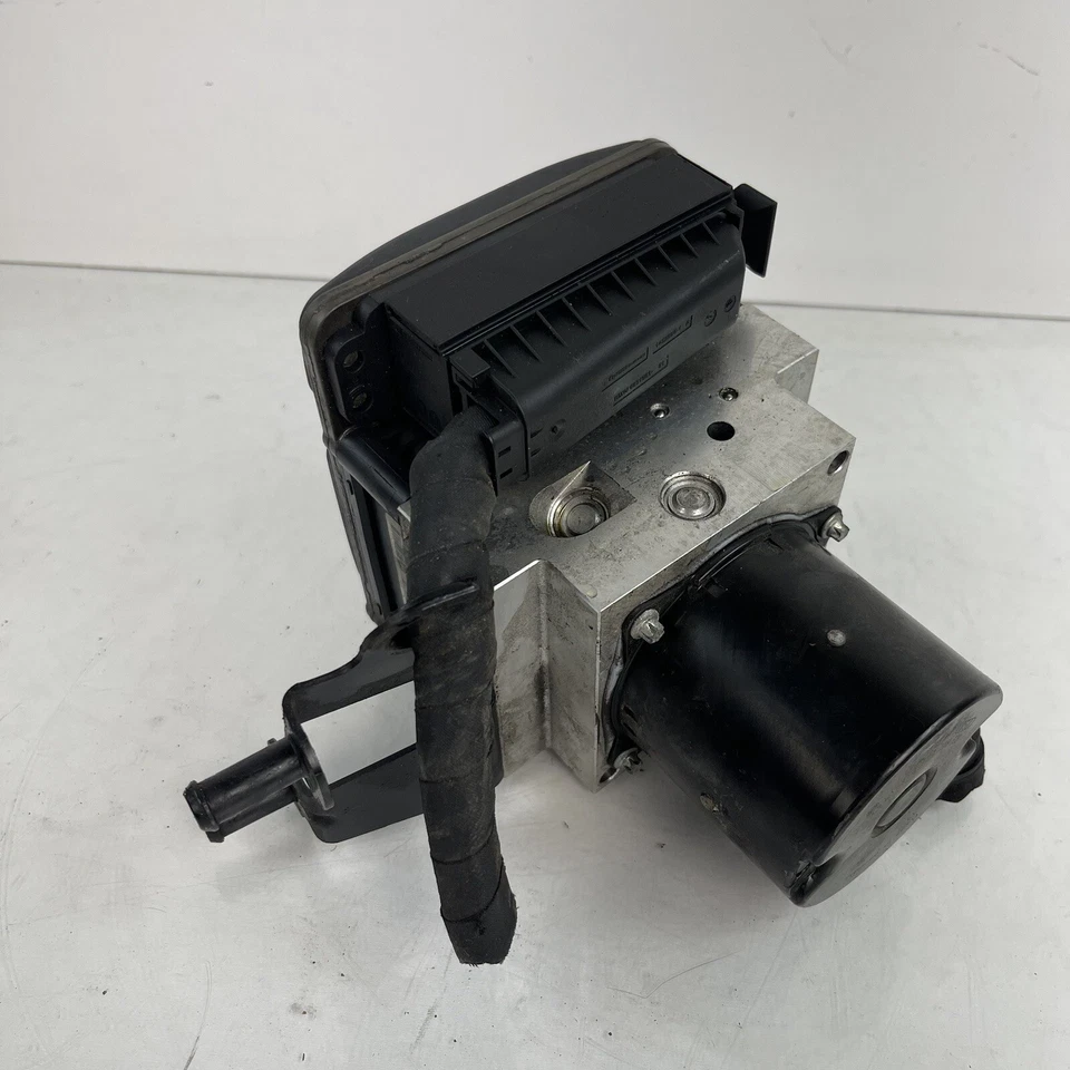 BMW 530i 535i 550i 650i 2008 2009 2010 ABS bomba actuador freno antibloqueo fabricante de equipos originales Foto 3 de 4