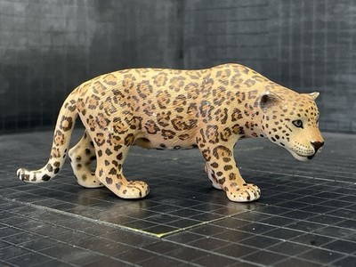 Schleich JAGUAR Leopard Male Spotted Cat Animal Figure 2006 Retired 14359