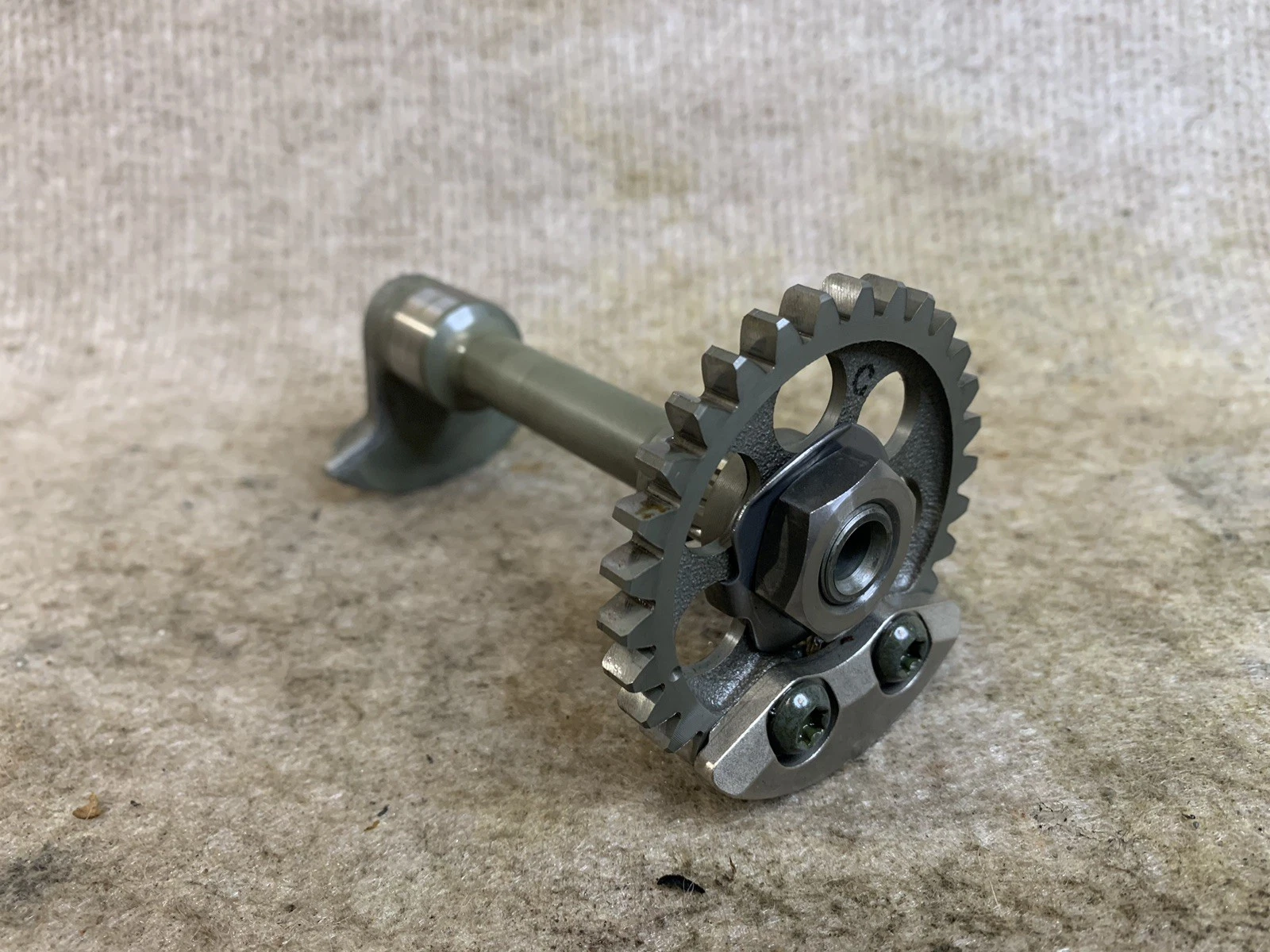 2003 Yamaha WR250F YZ250FCounter Balancer Shaft OEM Engine Gear 5NL-11455-00-00