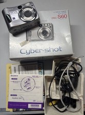 Sony Cyber-shot Carl Zeiss DSC-S60 4.1MP Digital Camera W/Box Papers Works