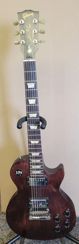 Gibson Les Paul Studio 2011 Guitar With Soft Case