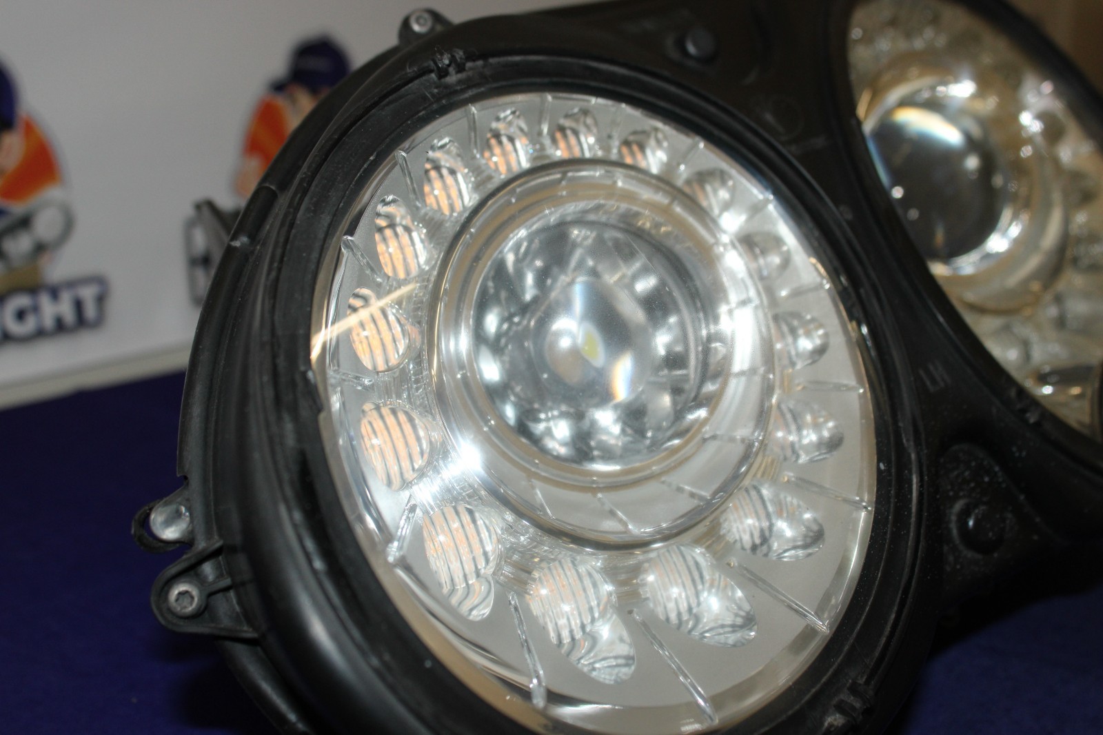 2014 2015 2016 2017 2018 2019 BENTLEY FLYING SPUR LEFT DRIVER BI-XENON HEADLIGHT