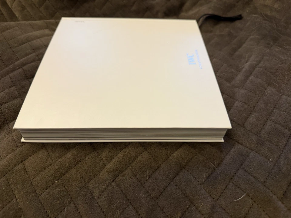 IWC SHAFFHAUSSEN..CATALOGUE COLLECTION 2015-2016 - Image 4 of 4