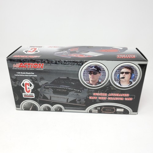 Kevin Harvick #29 GM Goodwrench Test Car Crew Chief Collection 2005 Action 1:24 - Picture 16 of 20