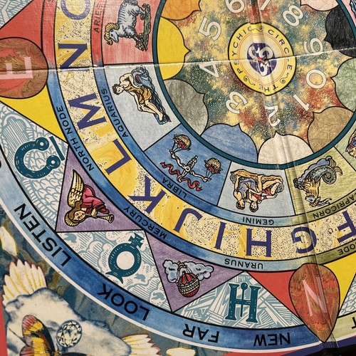 The Psychic Circle Board Game, By Fireside The Magical Message Board - Picture 8 of 12