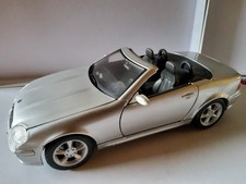 Maisto 1:18 Mercedes-Benz SLK 230 2000 Modell R170 Silber Ohne Verdeck Ohne OVP