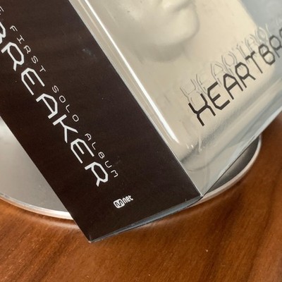 G-DRAGON BIGBANG Heartbreaker Limited Edition 3D Face K-pop