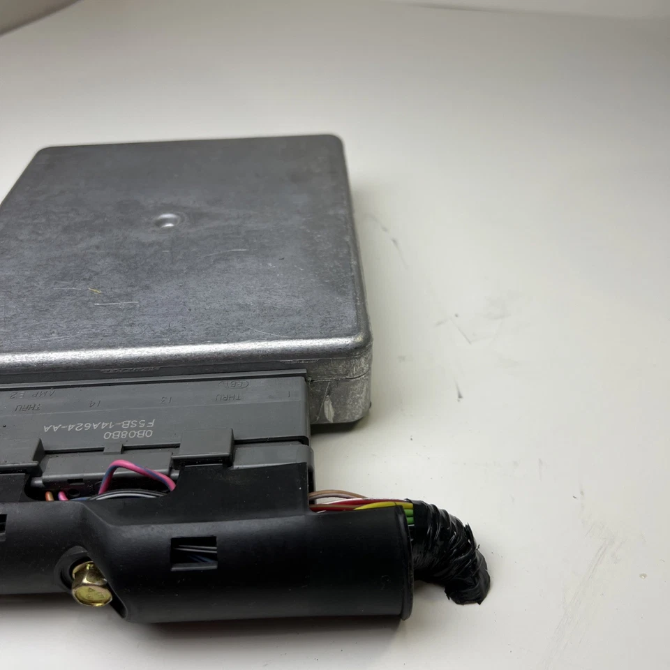 2000 FORD MUSTANG COMPUTER ENGINE CONTROL ECU XR3F-12A650-JC OEM - Image 4 of 4