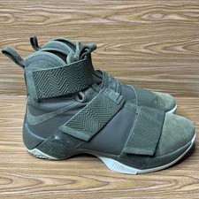 lebron soldier x sfg