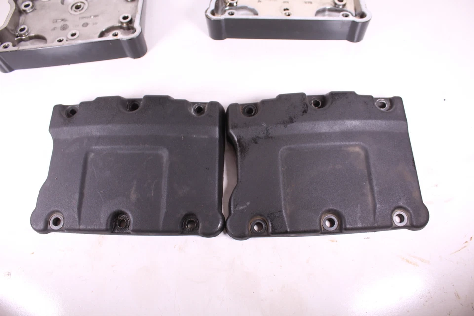 Harley Davidson Dyna 103 Street Bob 2014 FXDB cajas basculantes/tapas rockeras negras Foto 4 de 4