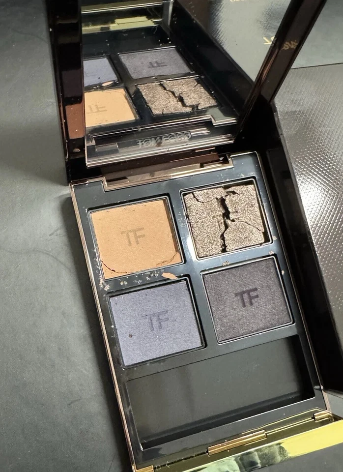 Tom Ford 45 ICONIC SMOKE   Quad Creme Eye Shadow Palette 0.18 OZ | damaged - Image 2 of 4
