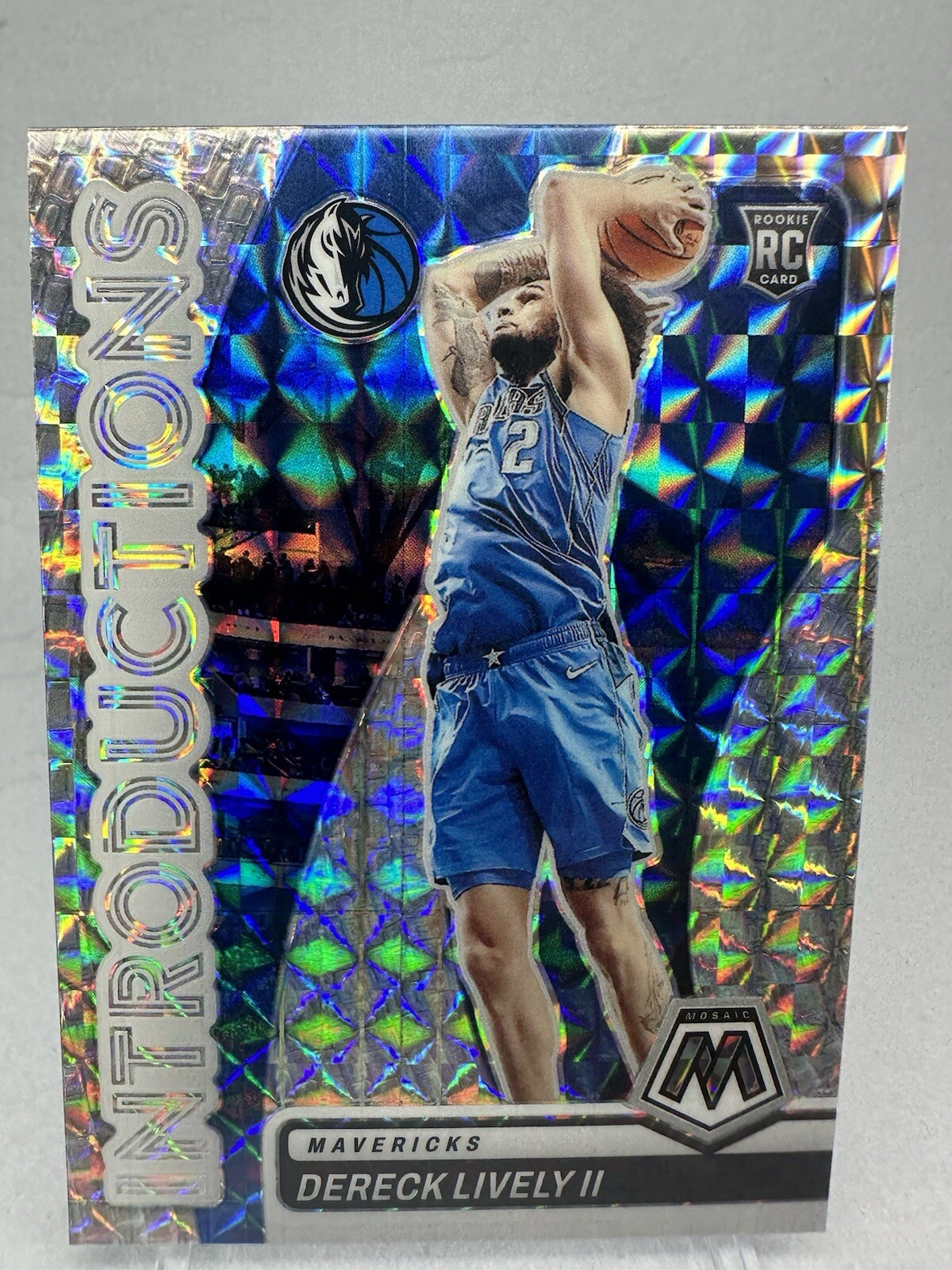2023-24 Mosaic Dereck Lively II Introductions Silver Holo Mavericks RC